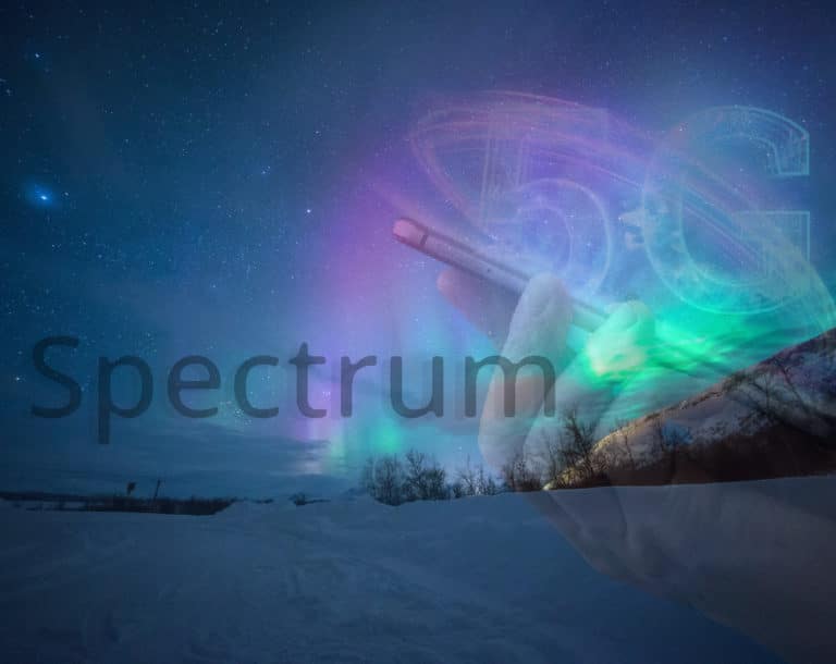 Sub 1 GHz Spectrum for LTE and 5G